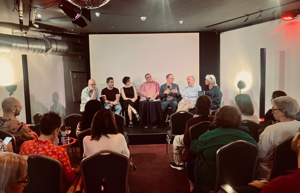 Anne takes part in the panel discussion with fellow project members at EAHMH 2025.